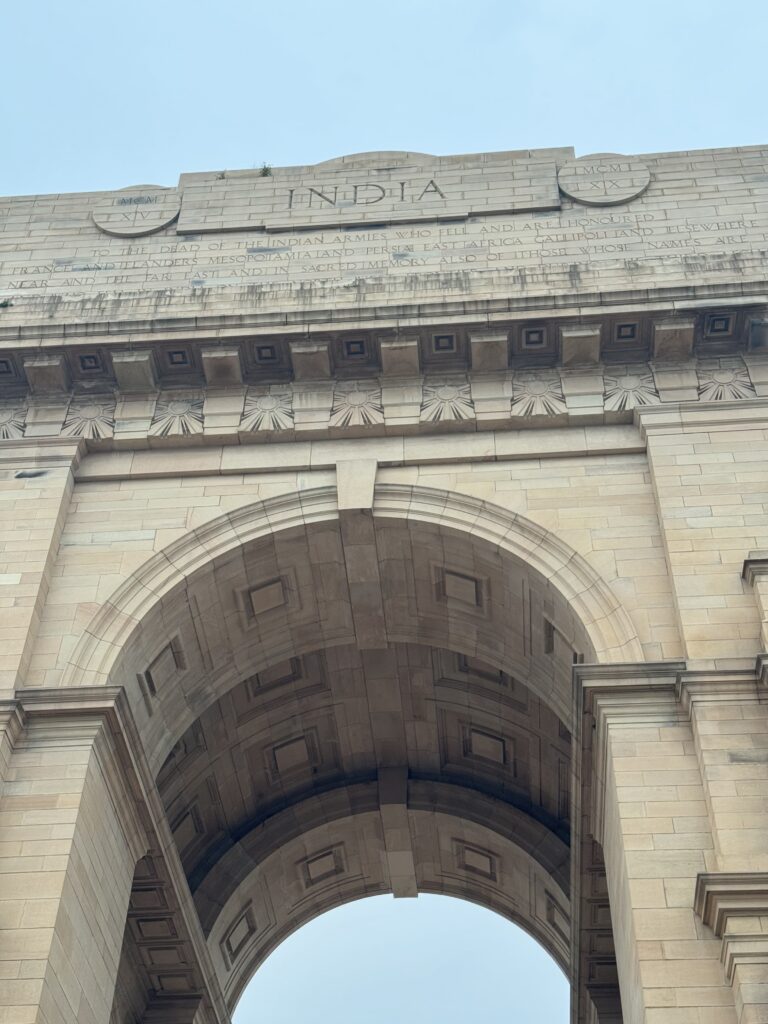 India gate, New Delhi- Detailing