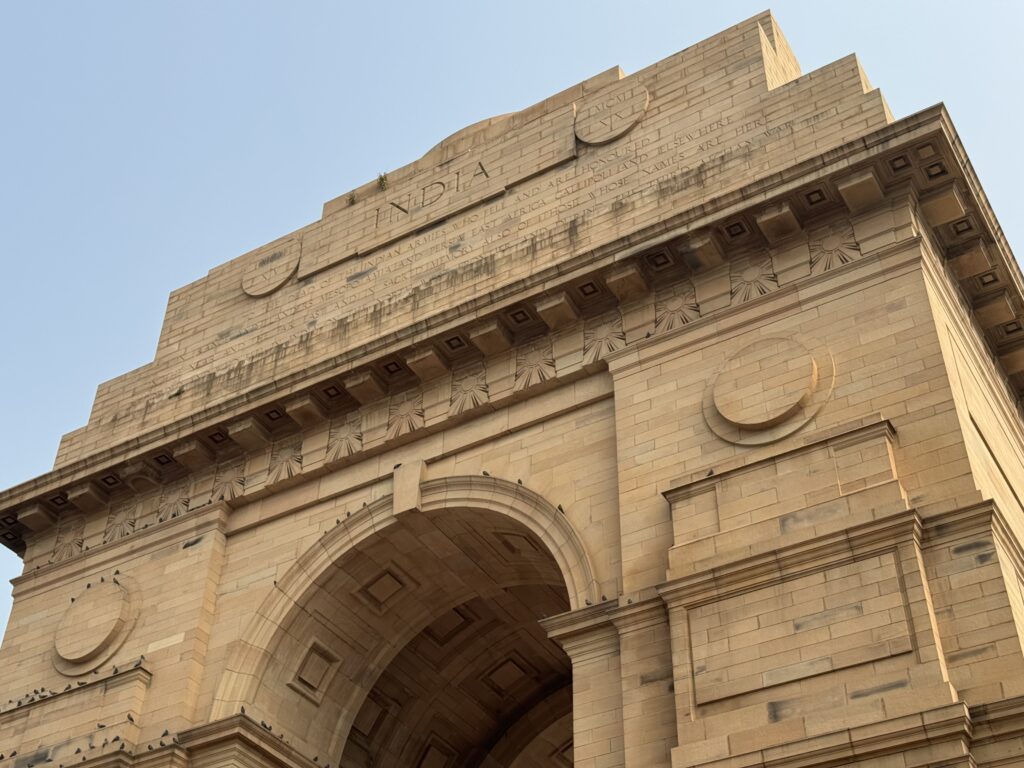 India gate, New Delhi- Detailing